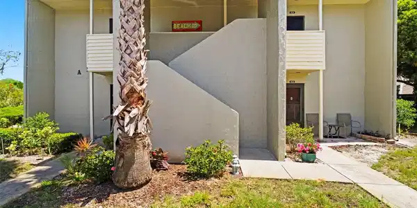 404 WINDRUSH BAY DRIVE