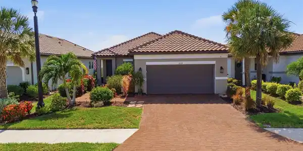 11115 DEVONBRIDGE DRIVE