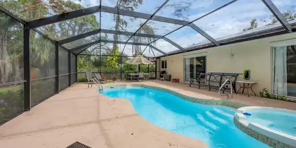 Image 4 Image 4