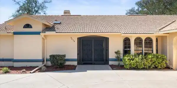 9630 SOUTHERN BELLE DRIVE