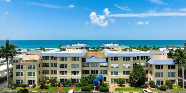3806 GULF OF MEXICO DRIVE