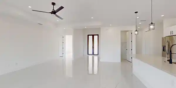 Image 4 Image 4