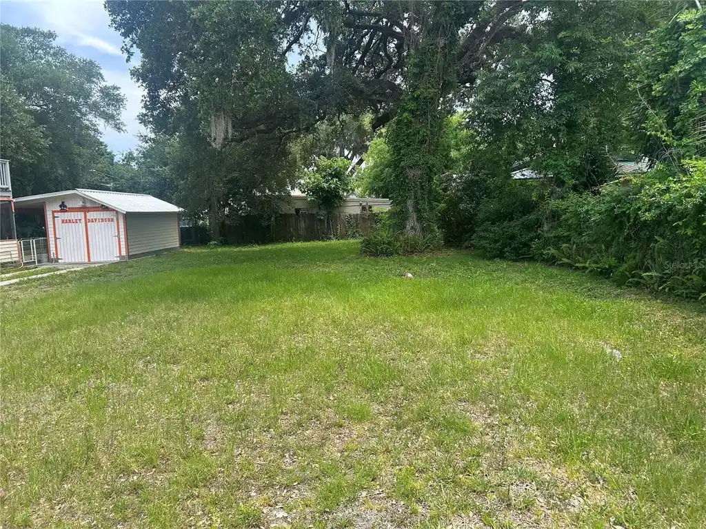 Image 1 Image 1