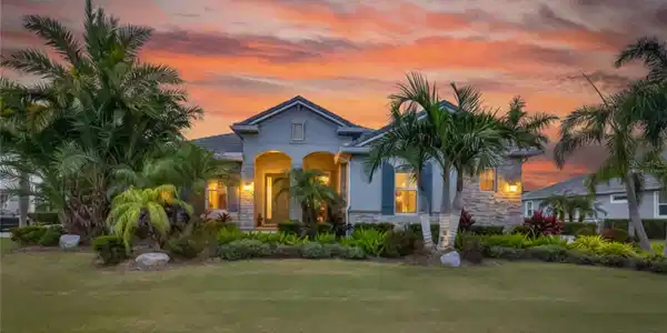 851 MANNS HARBOR DRIVE