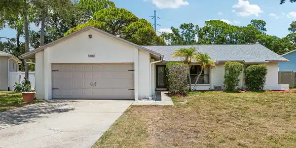 6805 LONGPOINTE WAY