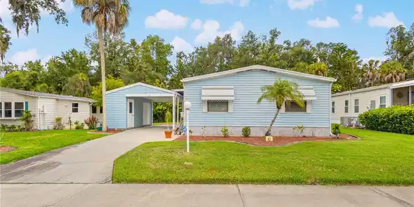 17 MEADOWLARK CIRCLE