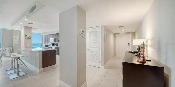 Image 4 Image 4