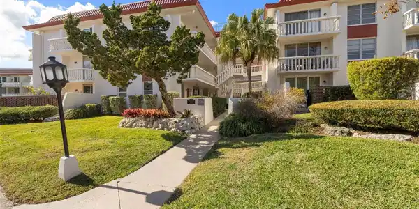2623 SEVILLE BOULEVARD