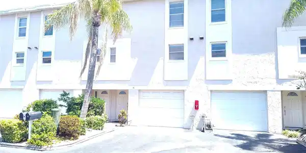 255 CAPRI CIRCLE N