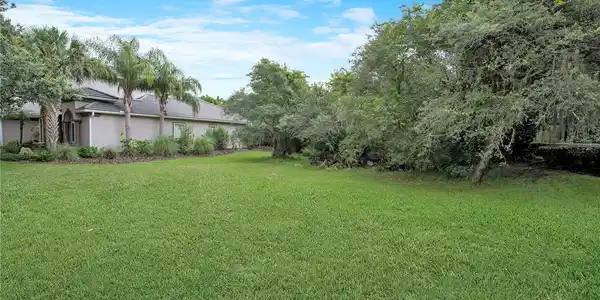 23 OAK VIEW CIRCLE E