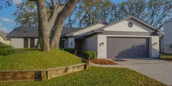2906 WINDRIDGE DRIVE
