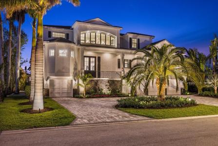 1525 MALLARD LANE