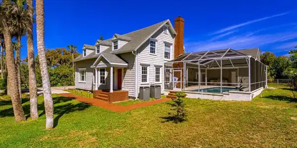 307 JOHN ANDERSON DRIVE