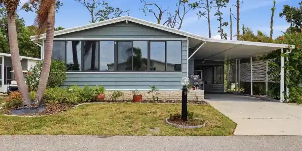 807 SEABROOKE DRIVE
