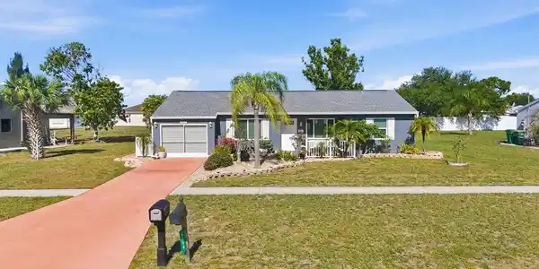 6389 COLISEUM BOULEVARD