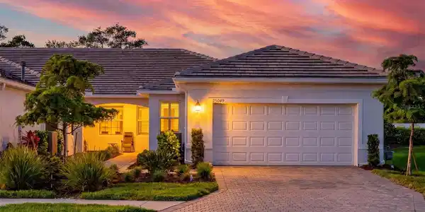 25049 PEARL LAKE CIRCLE