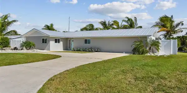 4900 ARLINGTON ROAD