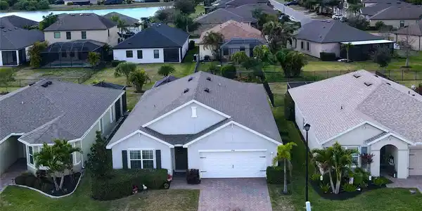 3704 PEBBLE TERRACE