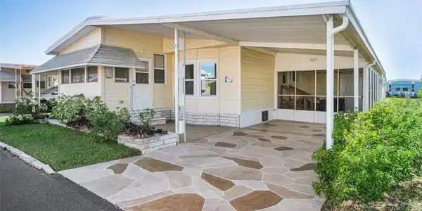 2127 KONA DRIVE
