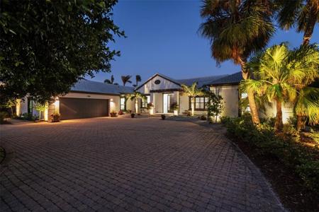 355 W ROYAL FLAMINGO DRIVE