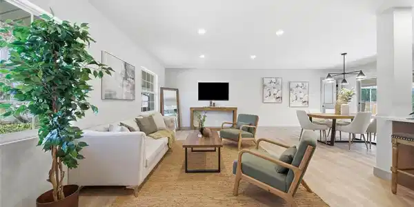 Image 4 Image 4