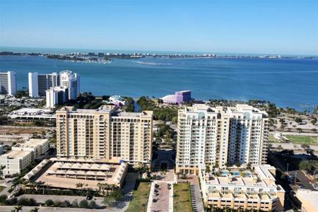 750 N TAMIAMI TRAIL