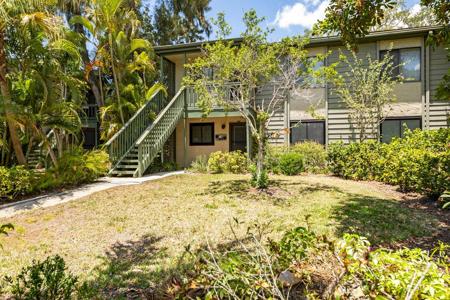 1519 PELICAN POINT DRIVE