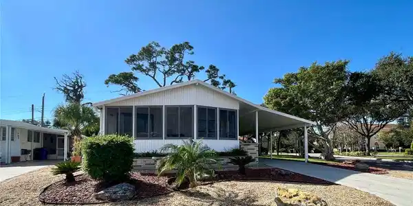 701 S GREEN CIRCLE