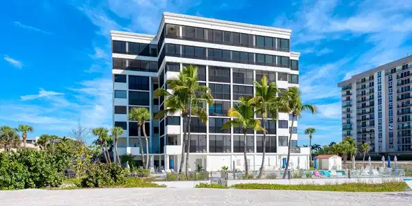 1104 BENJAMIN FRANKLIN DRIVE