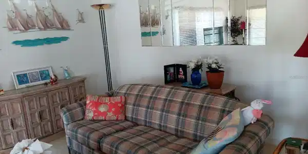 Image 4 Image 4