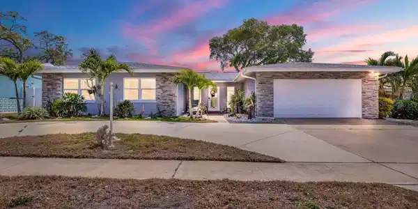 14390 PASSAGE WAY