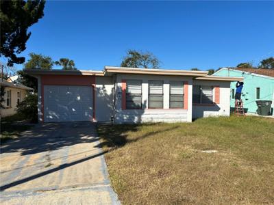 319 GOLF BOULEVARD