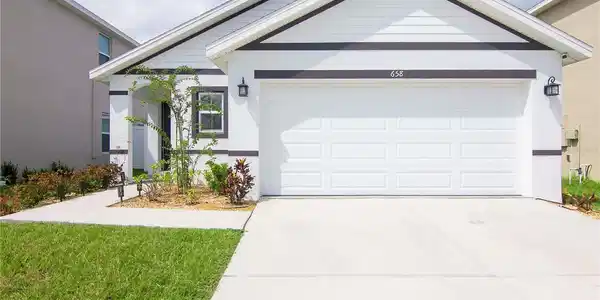 658 SUNLIT CORAL STREET