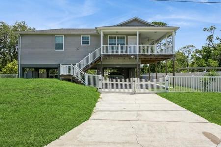 9107 BRUNSWICK LANE
