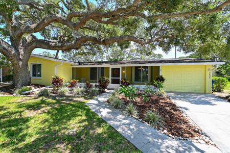 2434 GULF GATE