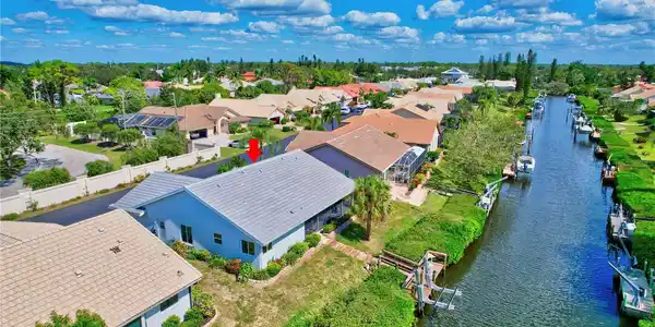109 INLETS BOULEVARD