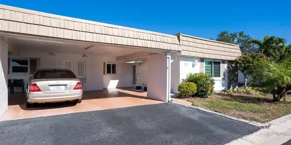 2305 RIVERBLUFF PARKWAY