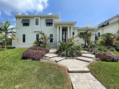 590 HIBISCUS WAY