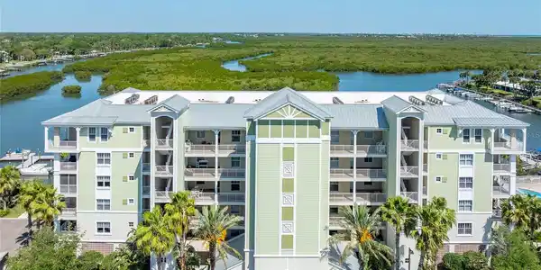 5 RIVERWALK DRIVE