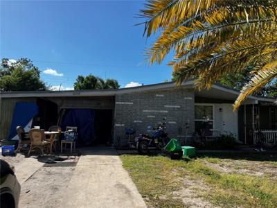 2208 WELLESLEY DRIVE N