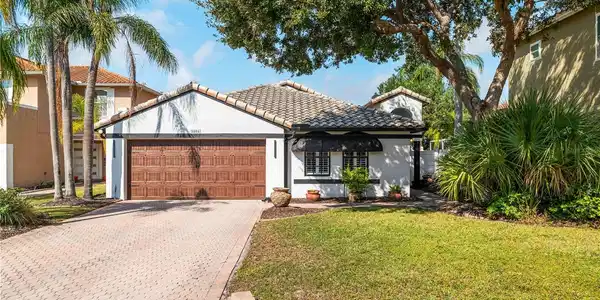 5806 CAY COVE COURT