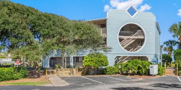 180 OCEAN HIBISCUS DRIVE