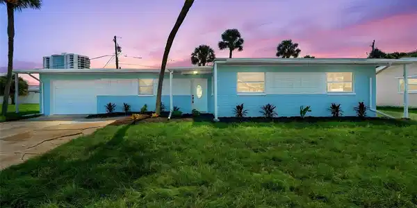 2542 W CORAL WAY
