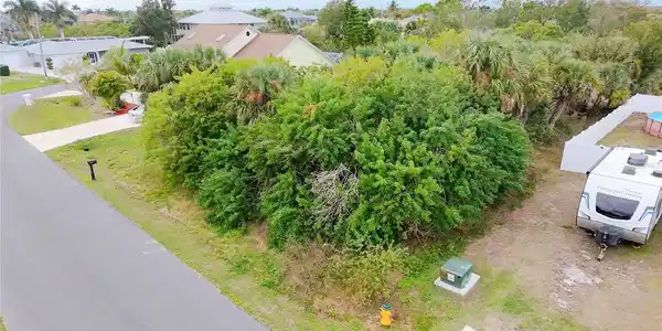 18962 MCGRATH CIRCLE