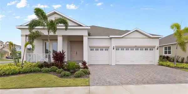 5991 BLAKENEY LOOP