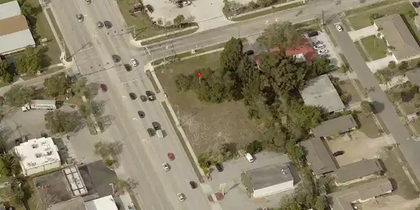 7309 TAMIAMI