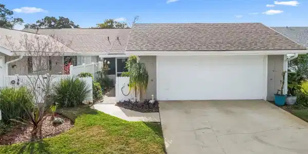 44 FORE DRIVE