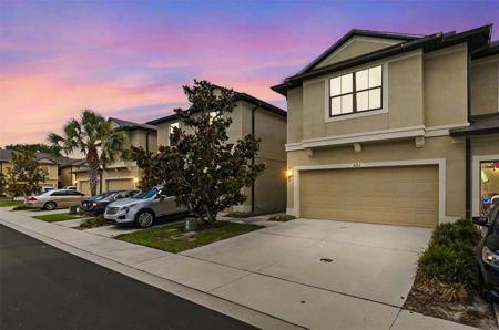 5152 BAY ISLE CIRCLE