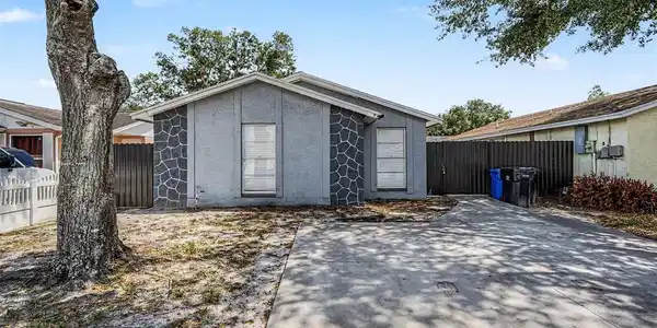 9212 SPY GLASS COURT
