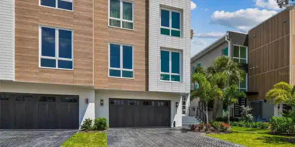 344 CAPRI BOULEVARD